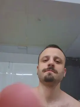 Cam4 Free Live Porn of sexyobrero