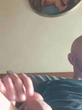 Cam4 Sex Cam of CIONDOLONE82
