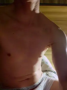 Cam4 Free Porn Cam of Enzo20