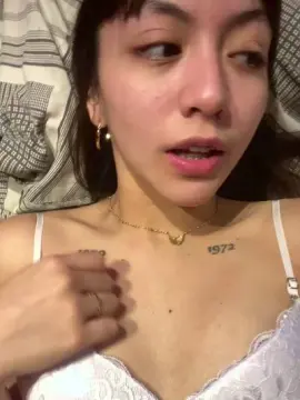 Cam4 Live Porn of Nicki