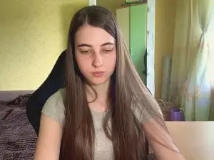Cam4 Free Live Porn of HermineOpdahl