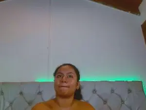 Cam4 Sex Cam of NoiraVale