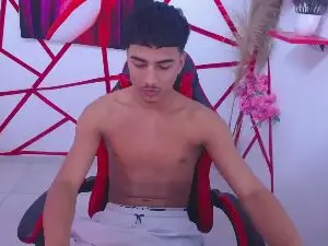 Cam4 Adult Webcams of Oliver_Parker