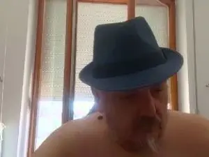 Cam4 Live Sex of Theitalianpapi