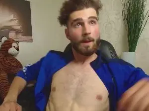 Cam4 Free Live Porn of KyloEast