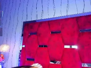 Cam4 Best live sex cam show of CandyRouse_