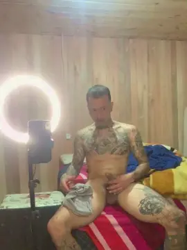 Cam4 Free Live Porn of Gibigs0