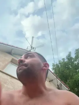 Cam4 Live Sex of lhomme_sexy