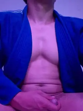Cam4 Free Porn Cam of JohnnyRuizXXX