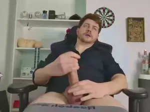 Cam4 Free Live Porn of aaronlegend
