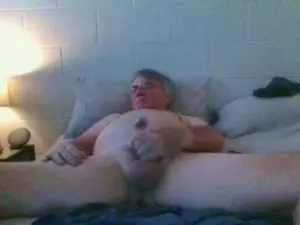 Cam4 Live Porn of avon1962