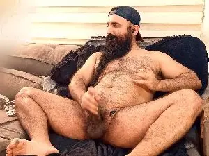 Cam4 Live Porn of BeardedSmoker