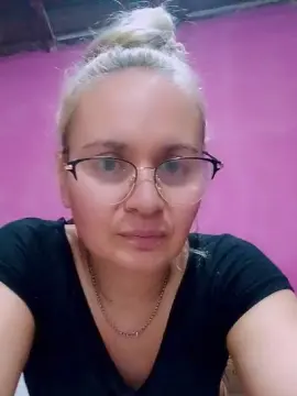 Cam4 Adult Webcams of elie64
