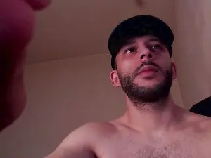 Cam4 Live Sex of Henryaxe