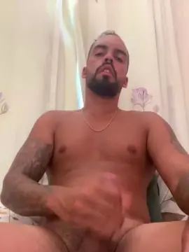 Cam4 Live Sex Cam of lucasdotadorj23