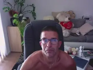 Cam4 Live Sex of rene605