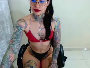 Cam4 Adult Video Chat of cristal_jayan