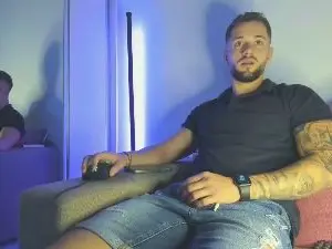Cam4 Sex Chat of Nikcholasx1
