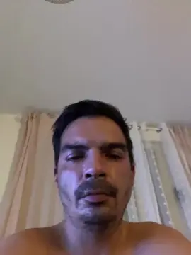 Cam4 Adult Webcam of luis00es