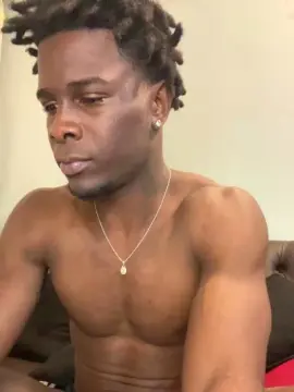 Cam4 Live Porn of superkinghot