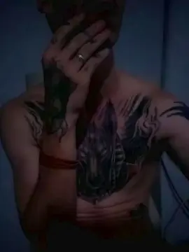 Cam4 Live Porn of fighterguy1