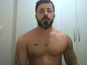 Cam4 Sex Cam of Alers87