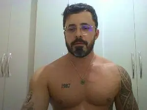 Cam4 Free Porn Cam of Alers87