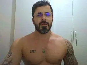 Cam4 Free Live Porn of Alers87