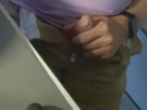 Cam4 Live Porn of hotboy_XL
