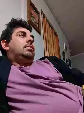 Cam4 Live Porn of Jrobredo