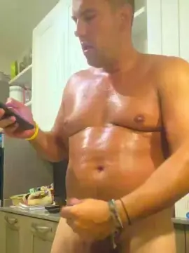 Cam4 Adult Webcam of 83moro83