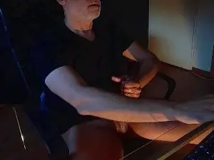 Cam4 Free Live Porn of bluebairesxl
