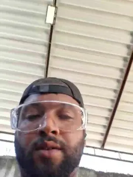 Cam4 Live Sex Cam of Morenogatorj99