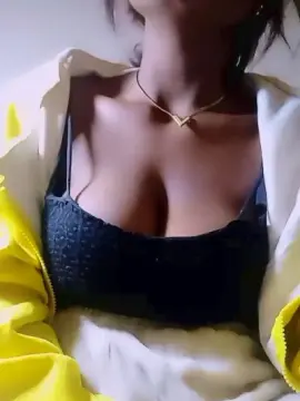 Cam4 Sex Chat of mialisoa3