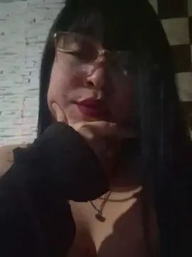 Cam4 Private Sex Chat of yamila36