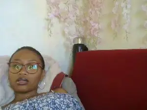Cam4 Live Sex Cam of ElenaVibe2