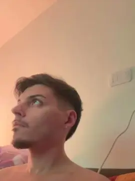 Cam4 Live Sex of ThomasRM98