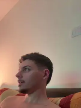 Cam4 Live Sex Cam of ThomasRM98