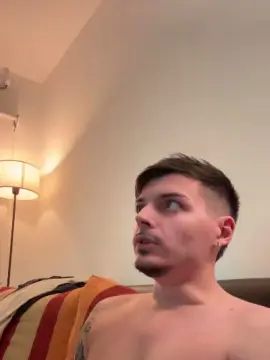 Cam4 Watch Live Sex Cams of ThomasRM98