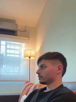 Cam4 Private Sex Chat of ThomasRM98
