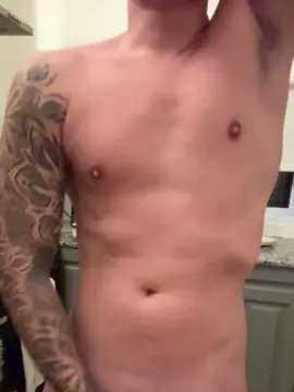 Cam4 Free Live Porn of ThomasRM98