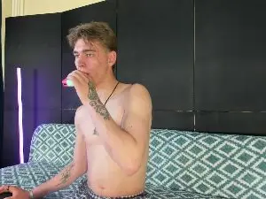 Cam4 Nude Webcam of dbartmoss