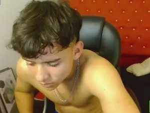 Cam4 Live Sex of Ryan_grayx