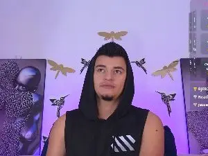 Cam4 Live Sex of VikoHandss