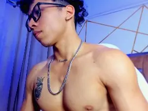 Cam4 Live Sex Cam of Akaza_