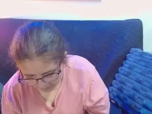 Cam4 Live Sex of Linda_banks_