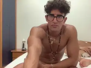 Cam4 Free Live Porn of Masterattivo19