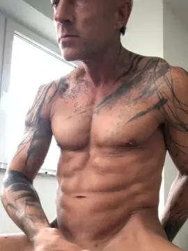 Cam4 Watch Live Sex Cams of MR_Poser69