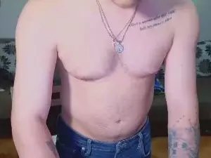Cam4 Watch Live Sex Cams of johnnylove22