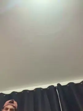 Cam4 Live Sex Cam of Levi_Henrique